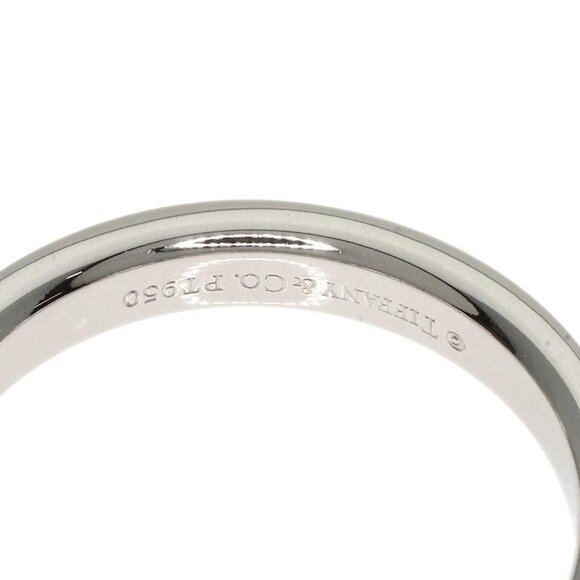 TIFFANY & CO. Platinum Ring - Picture 8 of 9